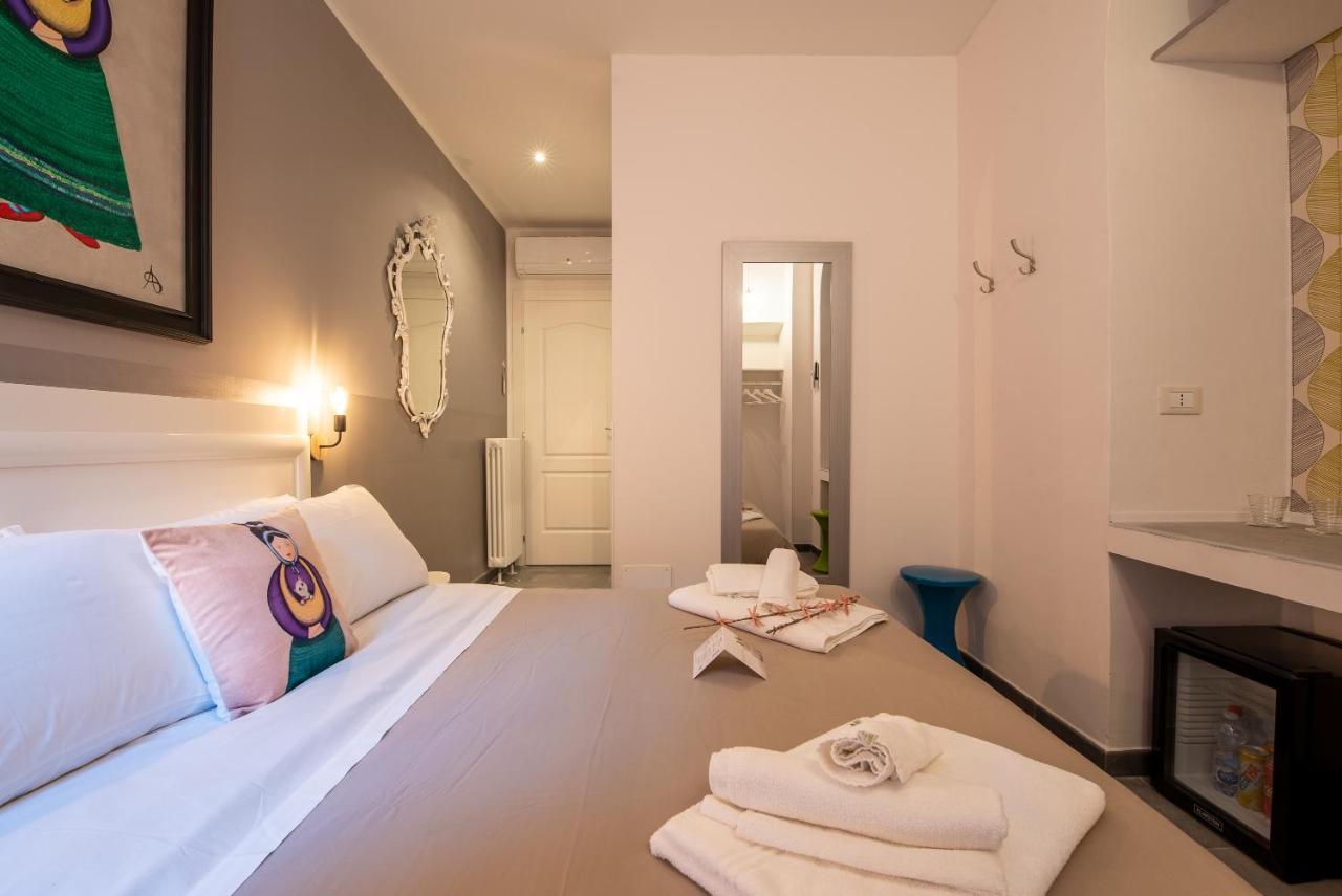 Le Madamine Rooms ตูริน ภายนอก รูปภาพ